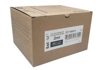 Front view of SOL-M 3 mL Luer Lock syringe with 22G × 1½" needle packaging on white background: sterile single-use combo, secure Luer Lock tip, clear barrel label, REF 1832215, box of 100